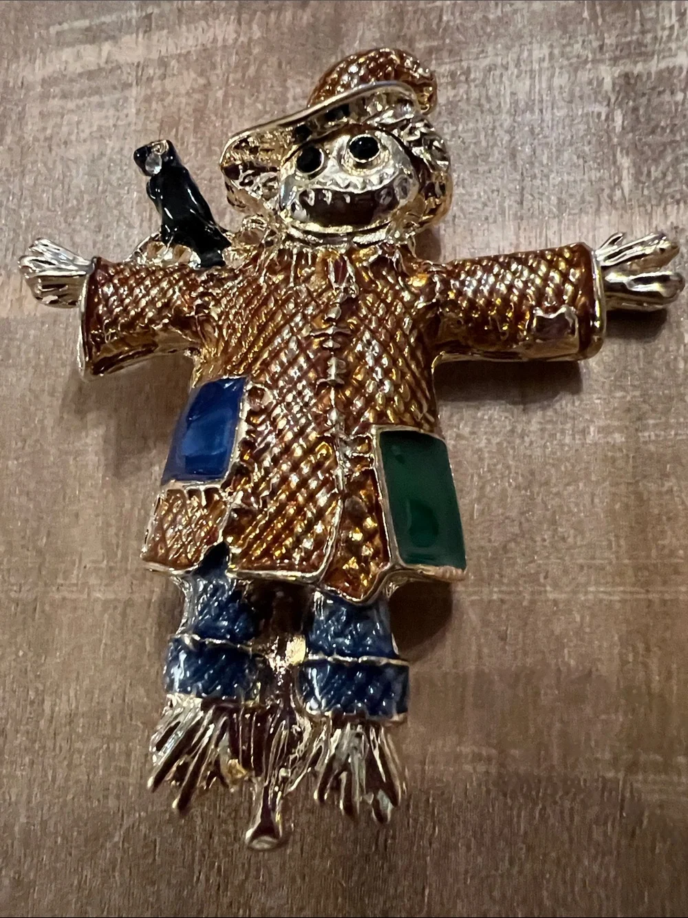 3/$18 Gold Scarecrow Decorative Pin with Blue and Green Accents Lot 6050